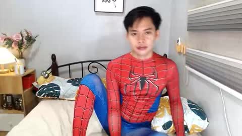 Snapshot of mr_squidcock chatting on November 2025 02:12:02 AM KYLE online show from November 2025 02:12:02 AM