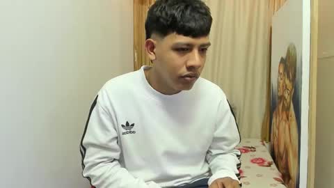 mr_stiven_ online show from February 2026 11:47:02 PM