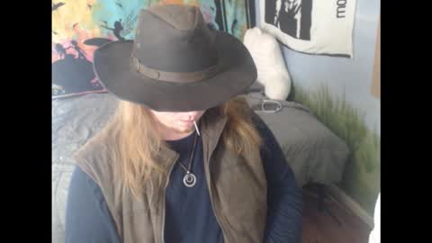 mr_strawberry online show from January 2026 05:05:02 PM