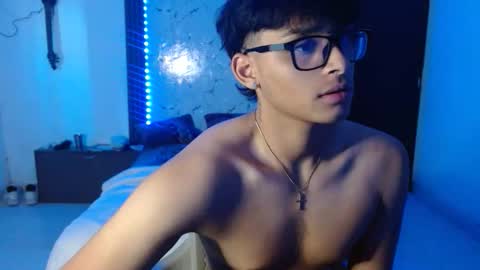 yisuz online show from May 2026 06:47:02 PM
