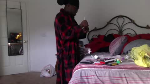 Snapshot of mrbigdthomas chatting on October 2025 01:53:01 PM MrBigDThomas online show from October 2025 01:53:01 PM