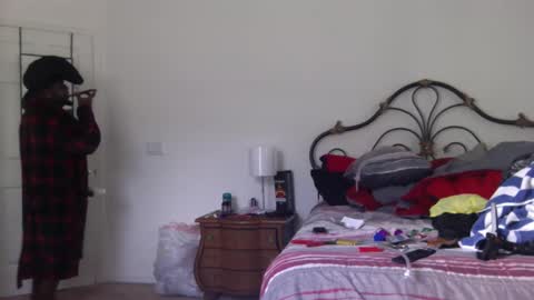 Snapshot of mrbigdthomas chatting on October 2025 02:15:02 PM MrBigDThomas online show from October 2025 02:15:02 PM