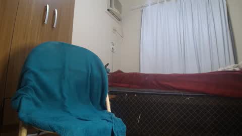 Snapshot of mrbrown_strong chatting on February 2026 11:58:01 PM mr brown online show from February 2026 11:58:01 PM