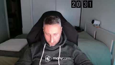 mrdr0o0o online show from December 2025 07:30:02 PM