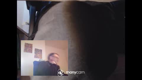 MrJohnsen1975 online show from April 2026 11:37:01 AM