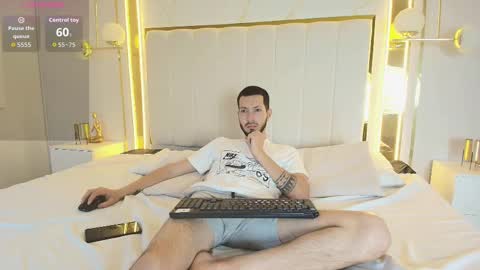 Andy online show from September 2025 03:40:02 AM