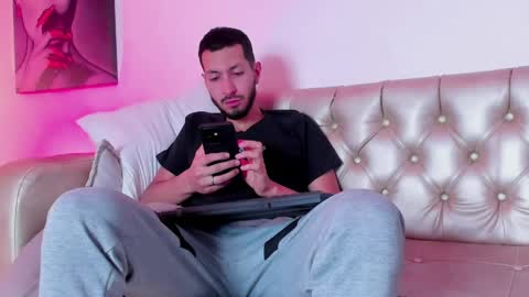 Andy online show from April 2026 12:22:02 PM
