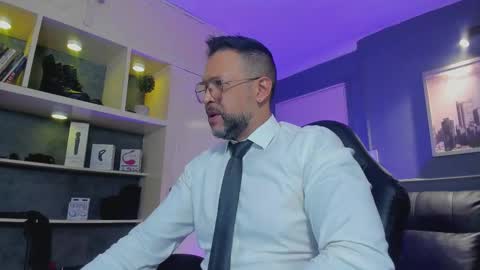 MrFrank. online show from November 2025 11:20:01 AM