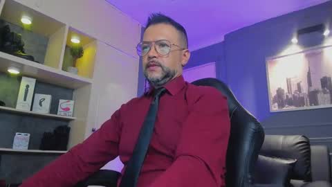 MrFrank. online show from December 2025 11:38:02 AM