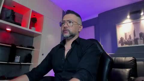 MrFrank. online show from February 2026 10:36:02 AM