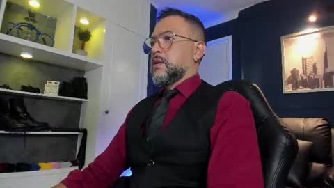 Snapshot of mrfrank_tattoo chatting on June 2026 11:03:01 AM MrFrank. online show from June 2026 11:03:01 AM