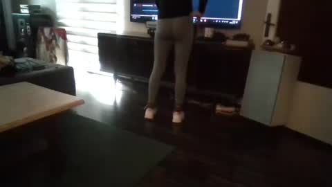 Snapshot of mrhandsomelovee chatting on January 2025 09:35:01 AM Nikola online show from January 2025 09:35:01 AM