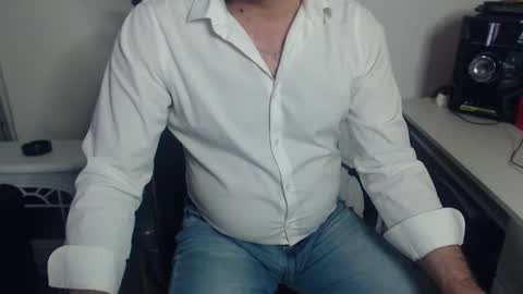 Snapshot of mrhorny_2023 chatting on January 2025 12:15:01 PM Your Mister online show from January 2025 12:15:01 PM