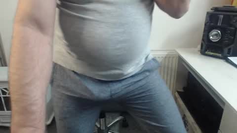 Snapshot of mrhorny_2023 chatting on January 2025 08:18:02 AM Your Mister online show from January 2025 08:18:02 AM