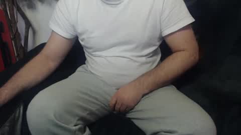 Snapshot of mrhorny_2023 chatting on March 2025 09:03:02 AM Your Mister online show from March 2025 09:03:02 AM