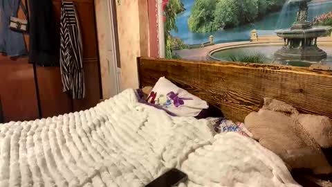 Snapshot of mriyaavluv chatting on January 2026 11:29:02 PM MriyaAvluv online show from January 2026 11:29:02 PM