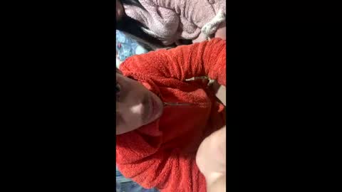 Snapshot of mriyaavluv chatting on January 2026 11:10:02 PM MriyaAvluv online show from January 2026 11:10:02 PM