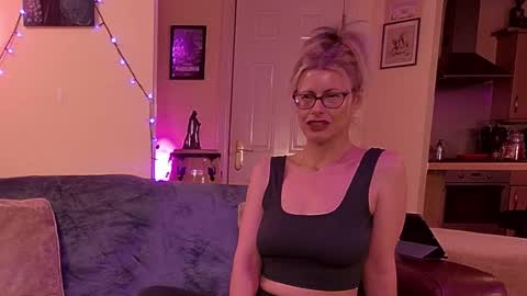 Snapshot of mrjandmrsj2014 chatting on February 2025 05:21:01 PM Mr Mrs J online show from February 2025 05:21:01 PM