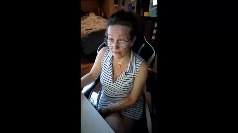 Snapshot of mrjshquinn chatting on February 2026 07:54:02 PM mrjshquinn online show from February 2026 07:54:02 PM