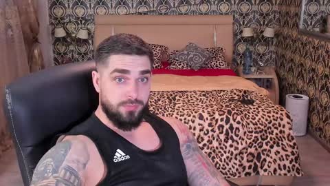 Snapshot of mrkarlhot99 chatting on January 2025 05:23:02 PM mrkarlhot99 online show from January 2025 05:23:02 PM