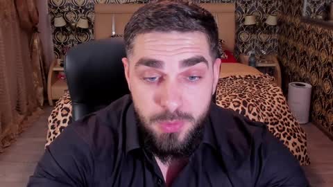 Snapshot of mrkarlhot99 chatting on January 2025 04:32:02 PM mrkarlhot99 online show from January 2025 04:32:02 PM