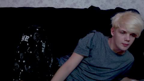 mr leo online show from January 2025 12:09:02 AM