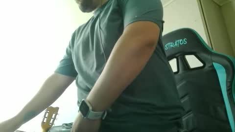 Snapshot of mrlilnice chatting on March 2026 04:25:01 PM mrlilnice online show from March 2026 04:25:01 PM