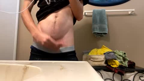 Snapshot of mrmeltyourheart chatting on October 2025 09:23:02 PM James online show from October 2025 09:23:02 PM