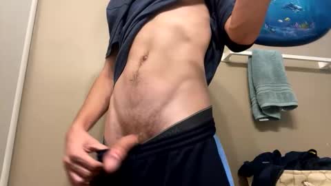 Snapshot of mrmeltyourheart chatting on October 2025 10:32:02 PM James online show from October 2025 10:32:02 PM