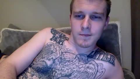 Snapshot of mronetake chatting on October 2025 02:09:02 AM mronetake online show from October 2025 02:09:02 AM