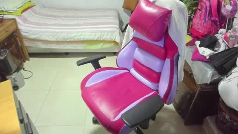 mrs_mommy online show from March 2025 05:17:02 PM