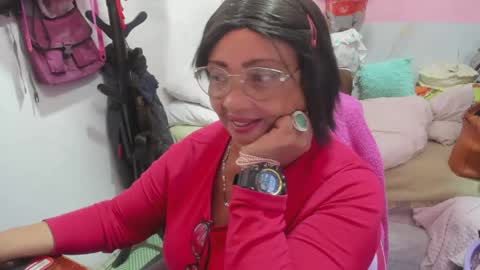 Snapshot of mrs_mommy chatting on April 2026 08:28:02 PM mrs_mommy online show from April 2026 08:28:02 PM