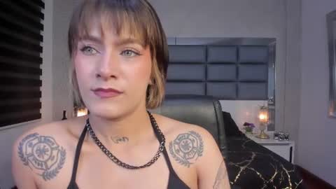 Regina online show from June 2026 03:20:02 AM