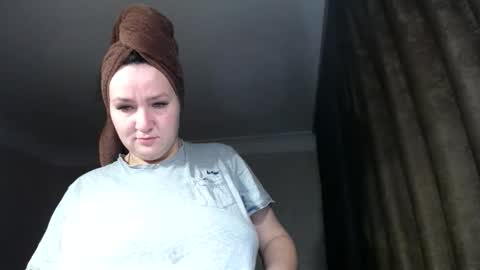 mrs_smith__ online show from February 2026 01:17:01 AM