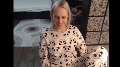 Sasha online show from February 2026 06:39:01 PM