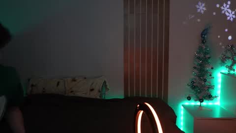 Snapshot of mrstenderbeast chatting on December 2025 03:30:01 PM YOUR OWNER online show from December 2025 03:30:01 PM