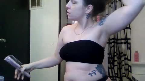 Mrstxoxo4594 online show from September 2025 03:24:02 PM