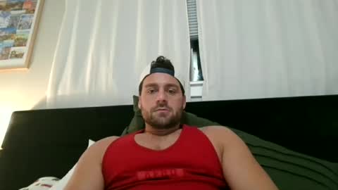 Snapshot of mrthickly818 chatting on February 2026 05:23:02 AM mrthickly818 online show from February 2026 05:23:02 AM