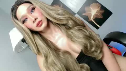 chloe online show from May 2026 06:00:01 AM