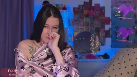 Dita online show from January 2026 11:42:01 PM