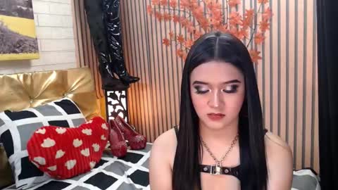 Ash online show from December 2024 07:43:01 PM