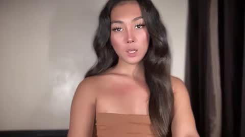 CALL ME KIANA online show from October 2025 08:31:01 PM