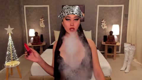 Evon online show from December 2024 01:58:01 PM