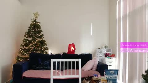 R o r i  SnapChat heyroriv2 wednesday - sunday Noon oclock mountain - 5pm mountain online show from February 2026 04:36:02 PM