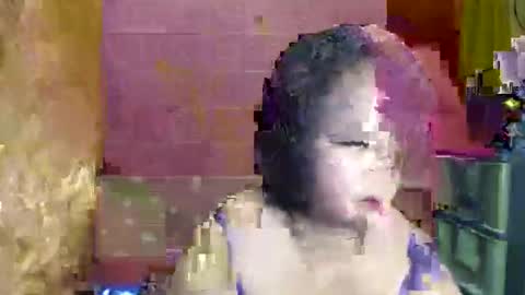 Nathalie online show from May 2026 02:23:01 PM