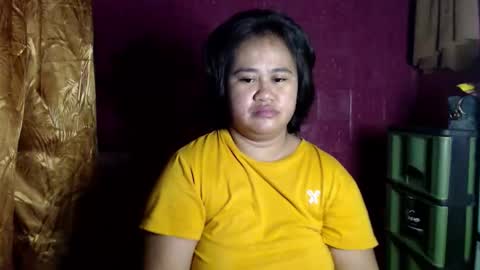Nathalie online show from May 2026 02:18:02 AM