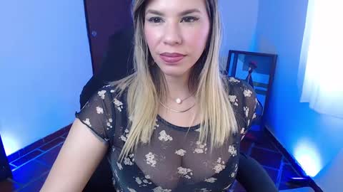 Sofia online show from February 2025 06:59:01 PM