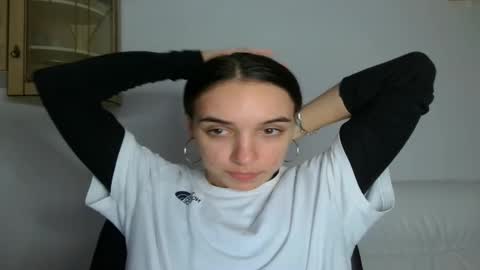 Snapshot of ms_sophiee chatting on March 2025 07:17:01 PM ms_sophiee online show from March 2025 07:17:01 PM