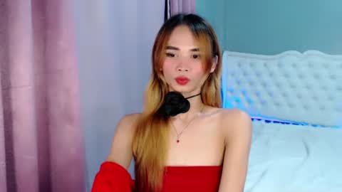 mscherry_ online show from November 2025 06:31:02 PM