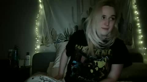 msclairewhatever online show from November 2025 10:58:01 AM